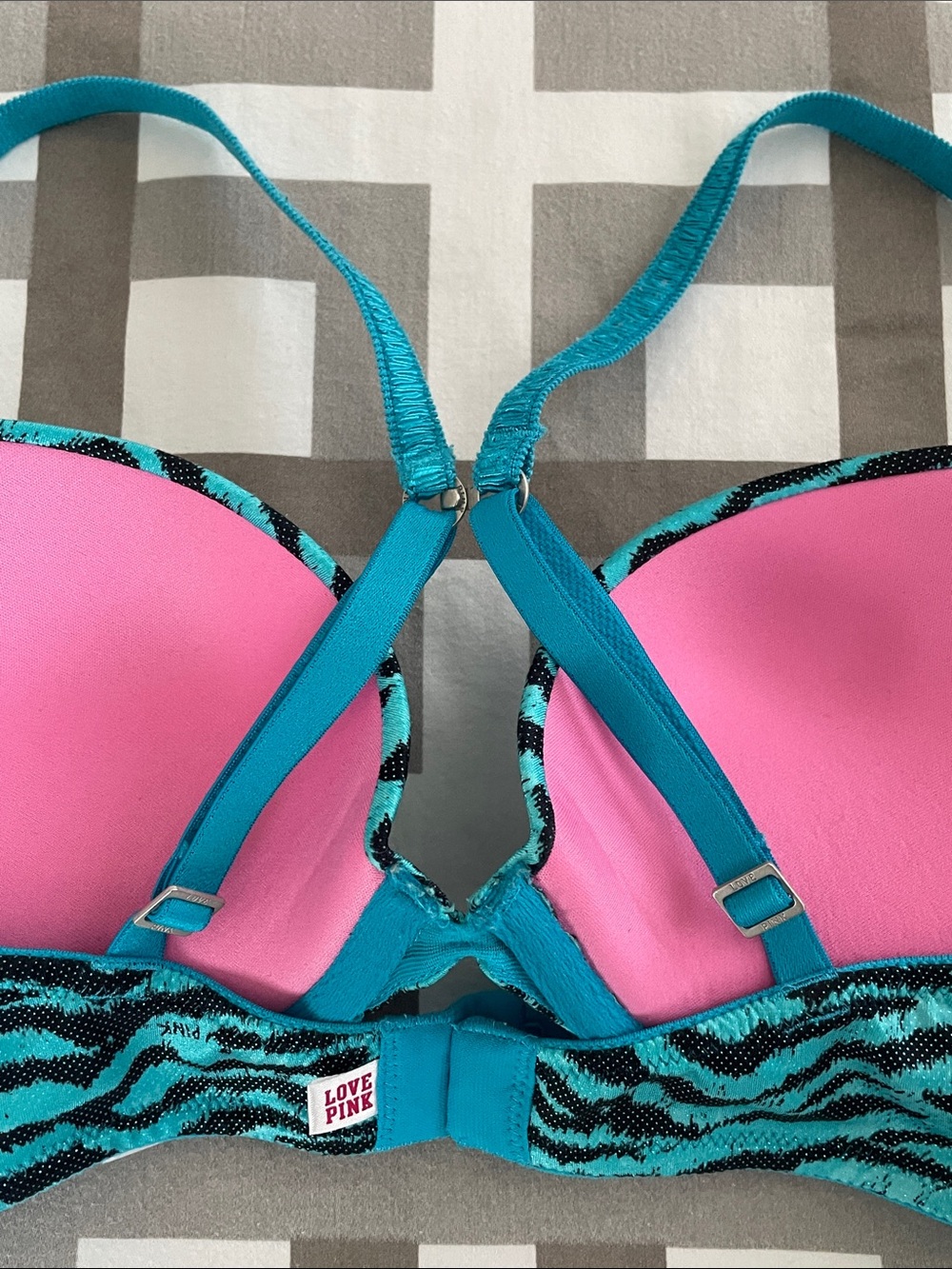 PINK Victoria's Secret Turquoise & Black Zebra Molded Push-up T-Shirt Bra - Picture 9 of 16